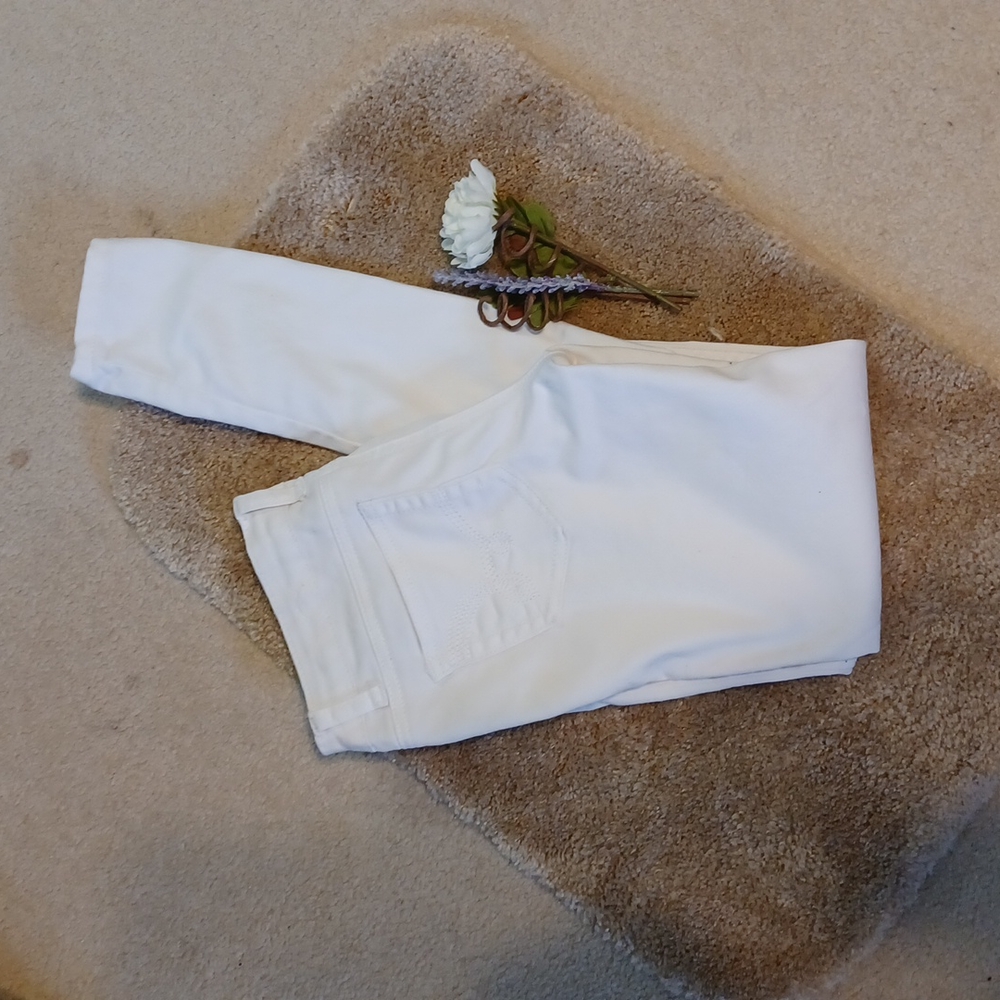 Reign Skinny Jeans. 3
